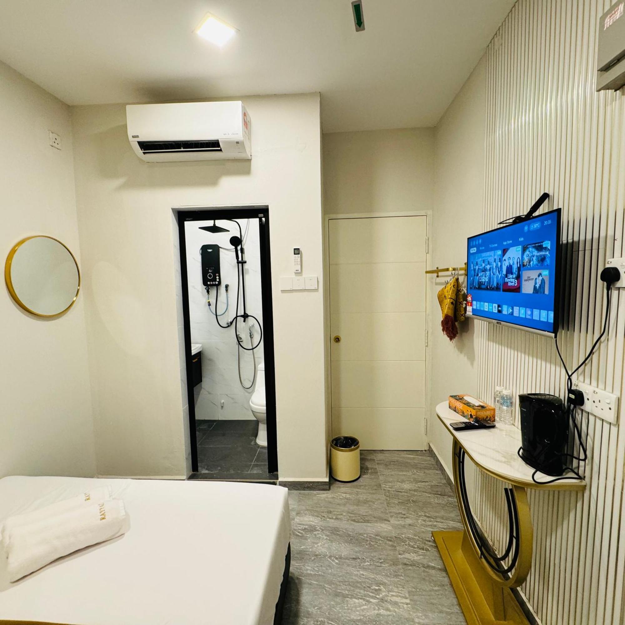 Rayyaz Inn Куала-Тренгану Экстерьер фото
